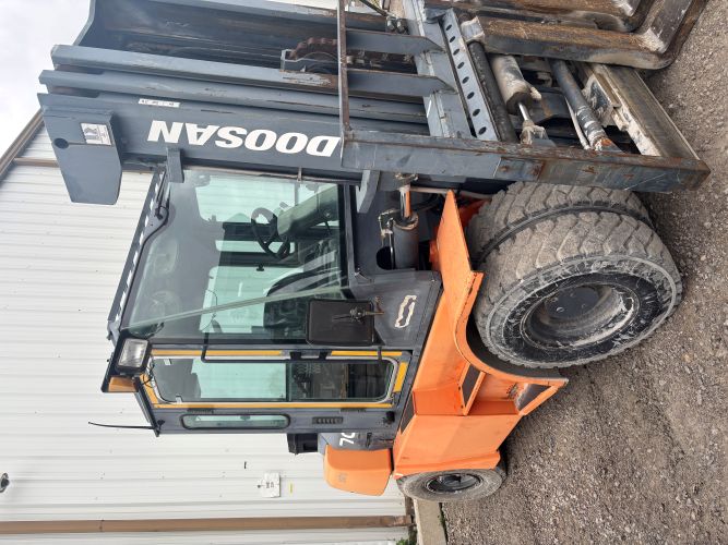 2008 Doosan Forklift (950713) - Image 3